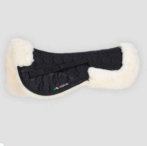 Equiline Argo saddle cloth lined with lambswool