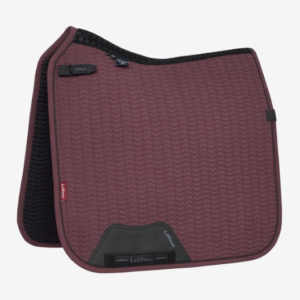 Alternative view of AW25 LeMieux Essence Dressage Square