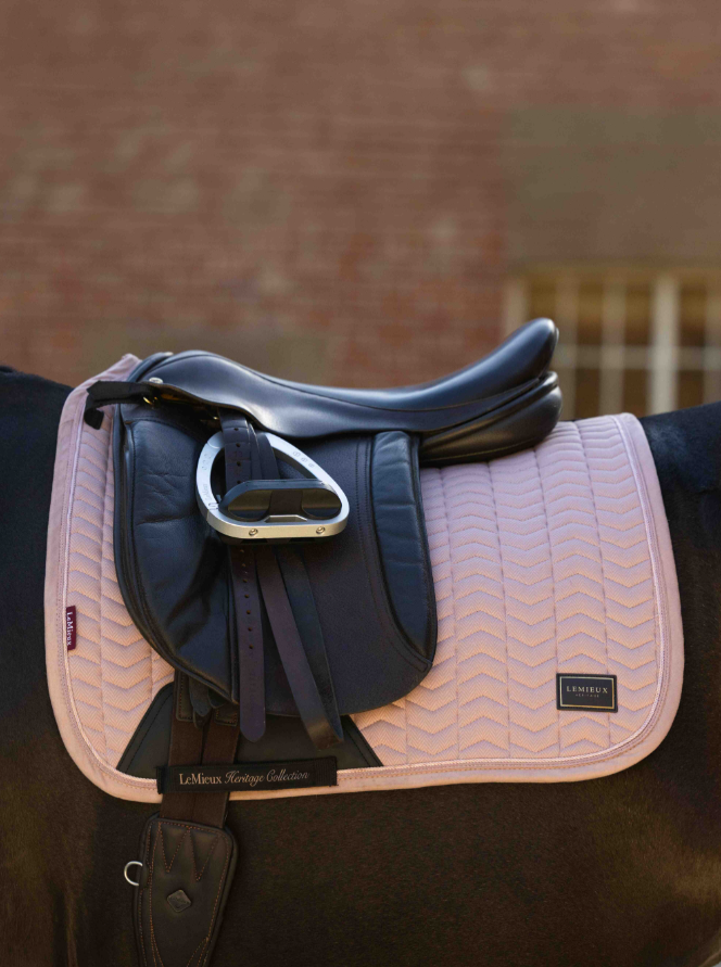AW26 LeMieux Heritage Herringbone Dressage Square - Afbeelding 6